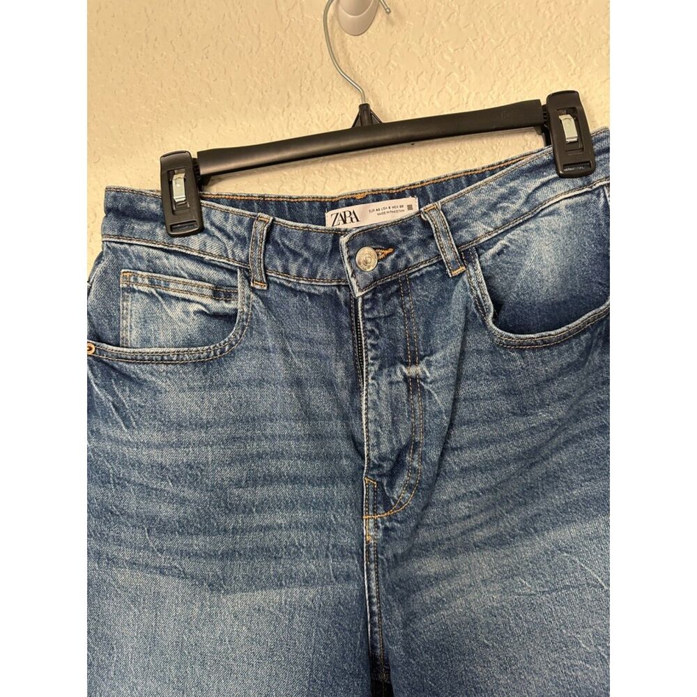 Zara High Waisted Dark Wash Blue Denim Shorts Size 8 - Picture 2 of 7